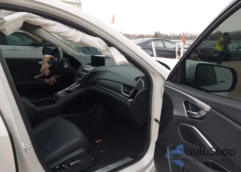 2024 Acura Rdx Standard z USA, uszkodzony, nr VIN 5J8TC2H31RL028000